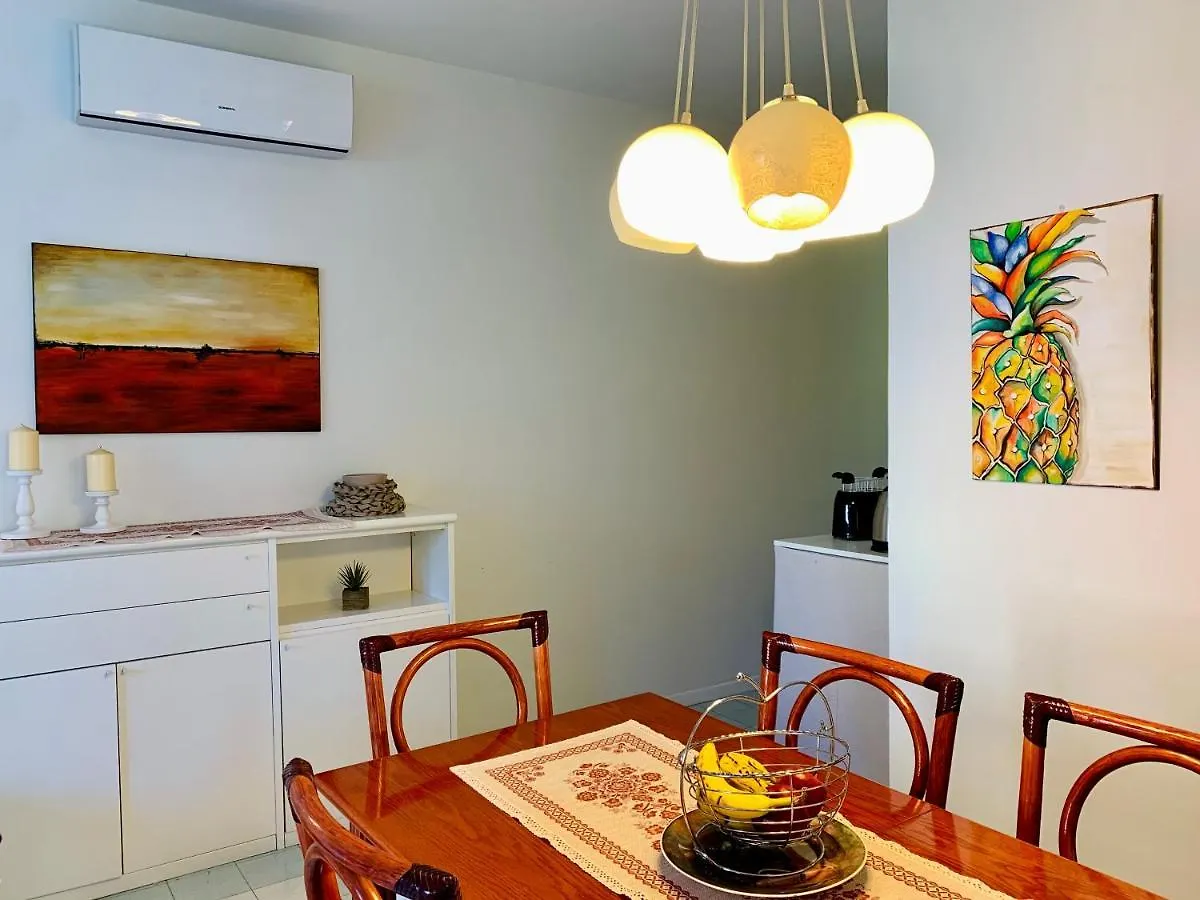 Apt 1 Garden Ville Sirmione 0*,