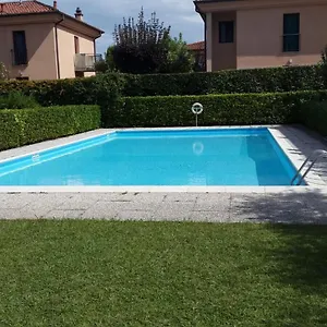 Easy Garda Lake Сирмионе
