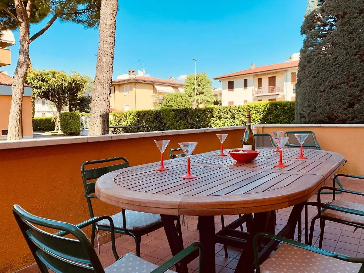 Apt 1 Garden Ville Sirmione Italy