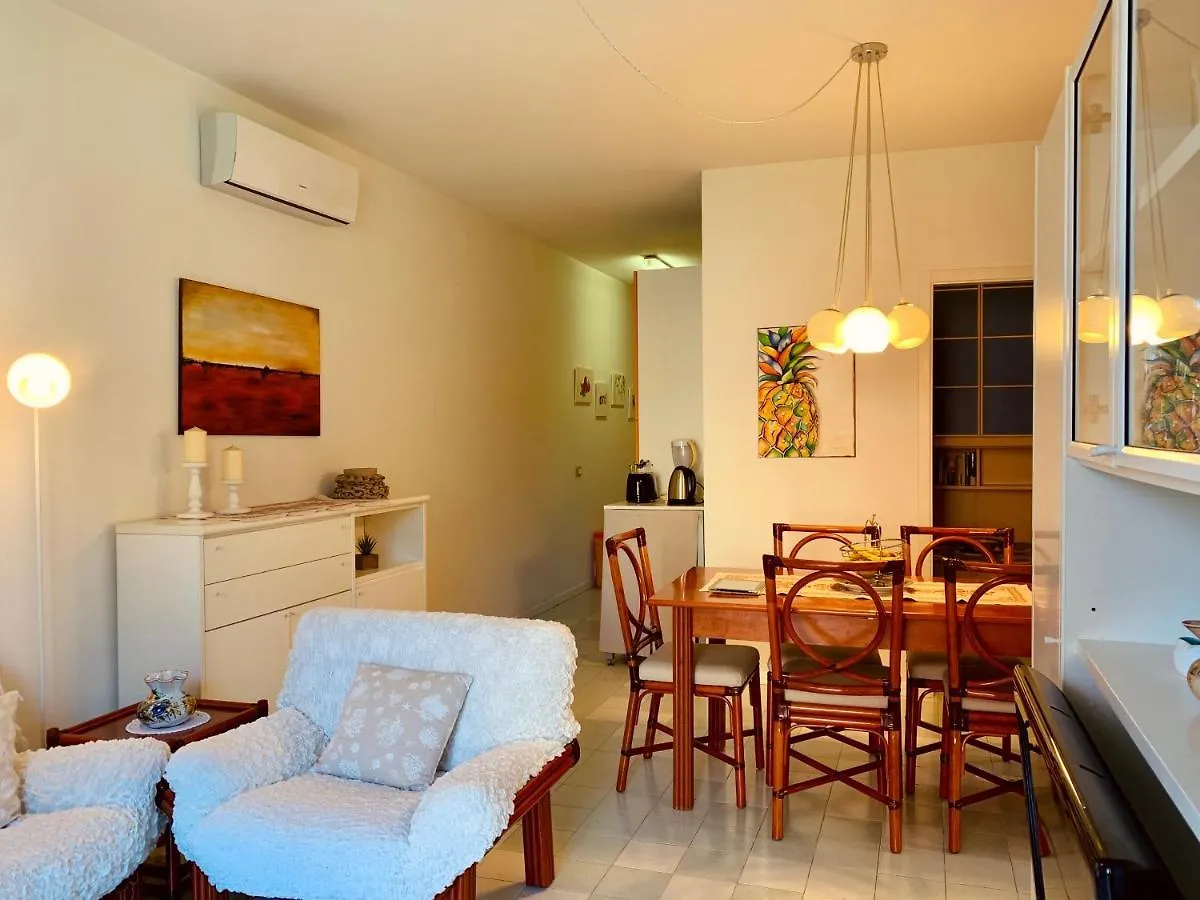 Apt 1 Garden Ville Sirmione Apartamento