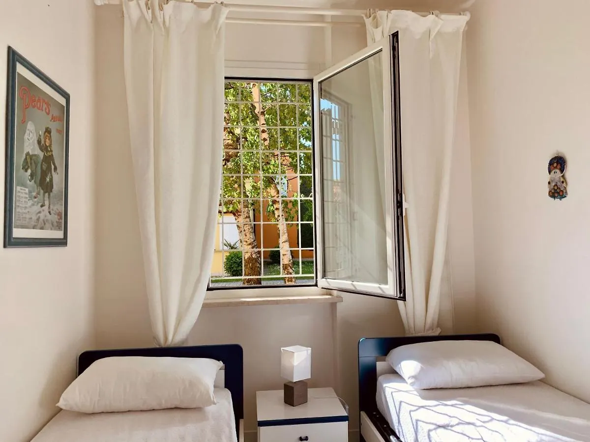 Apt 1 Garden Ville Sirmione Apartment