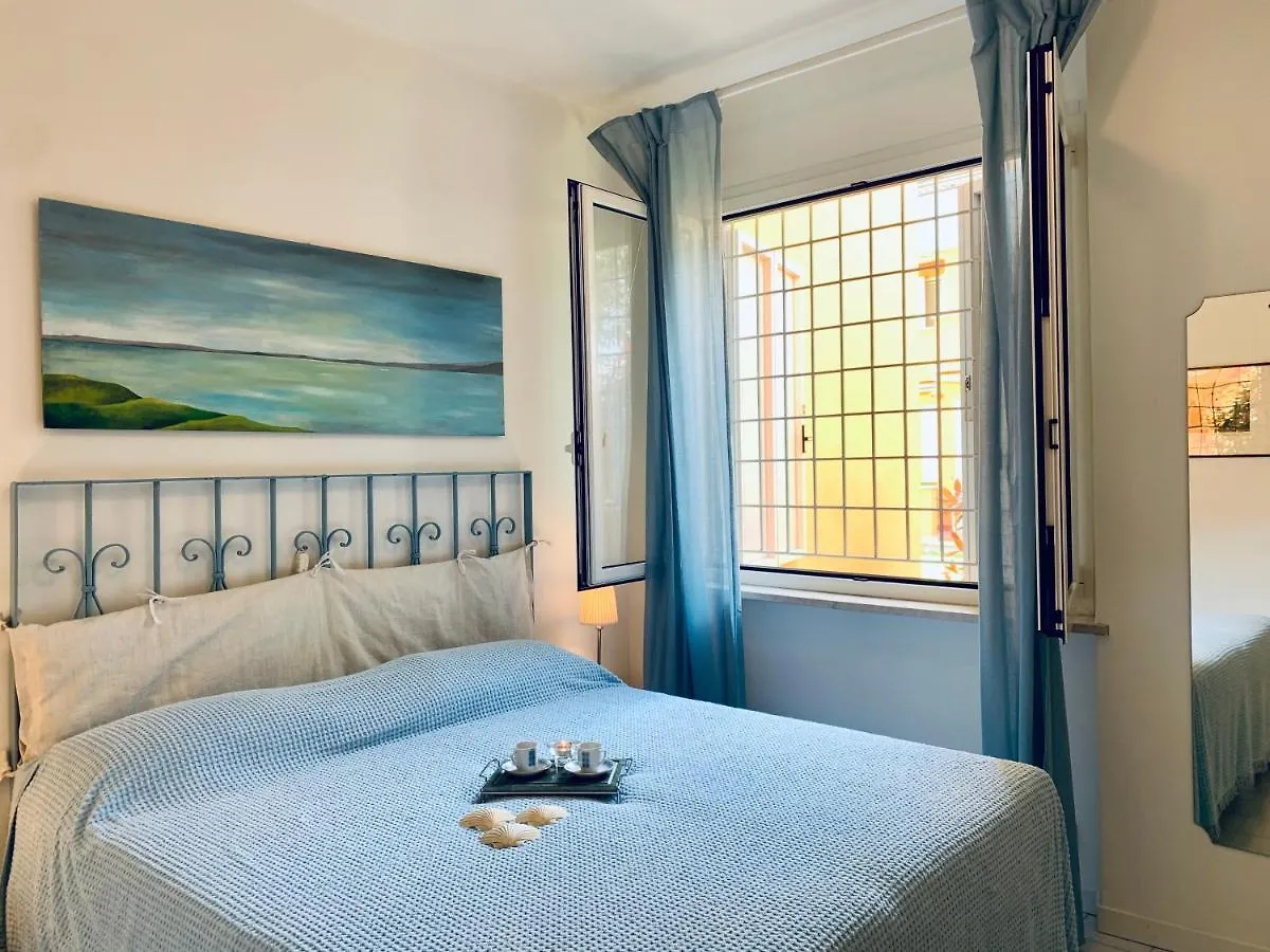 Apartment Apt 1 Garden Ville Sirmione Italy